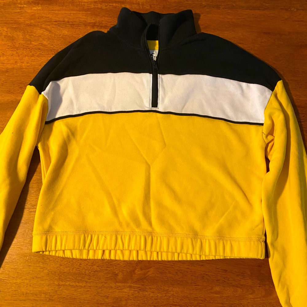 Cropped sweatshirt